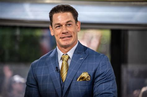 John Cena says he used to stand up for his gay older。